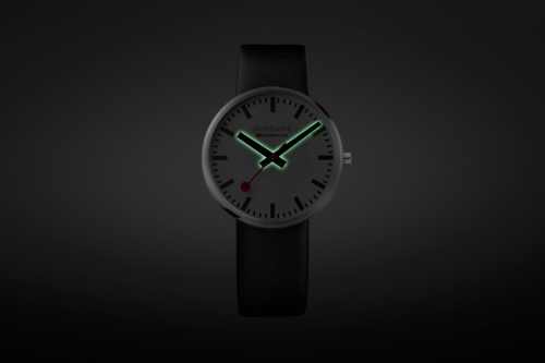 Mondaine Giant BackLight Watch 42 mm - Image 3