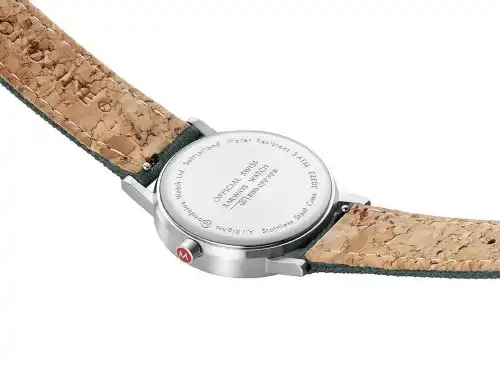 Mondaine WATCH 30 mm Classic Quartz White, Fabric strap - Image 3